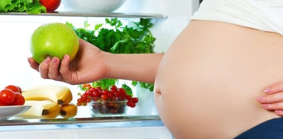 Heißhungerattacken während der Schwangerschaft und gesunde Alternativen
