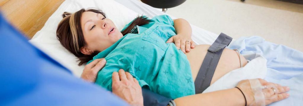 Schmerzlinderung während der Wehen und Entbindung: 7 natürliche Methoden