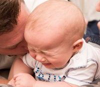 Kein Weinen mehr: Ein kompletter Baby-Problemlösungs-Leitfaden