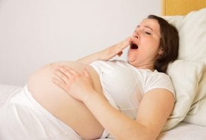 Unbehandelte Schlaflosigkeit während der Schwangerschaft kann Risiko von Totgeburten steigern