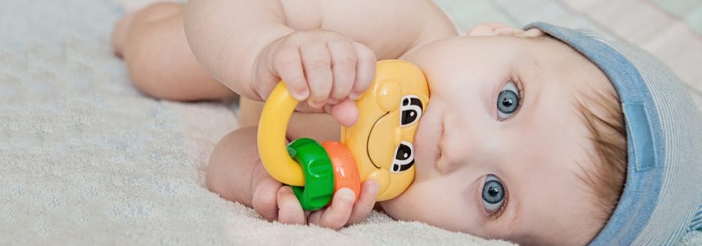 Tipps, um zahnende Babys zu beruhigen 1