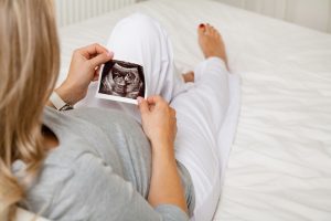 IVF versus natürliche Schwangerschaft – Gibt es einen Unterschied? 1