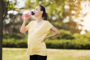 Beckengürtelschmerzen während der Schwangerschaft richtig deuten