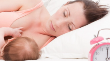 Stillgerät misst die Milchaufnahme von Babys in Echtzeit