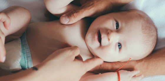 Digitale Babys zur Verbesserung der Gesundheitsversorgung von Säuglingen