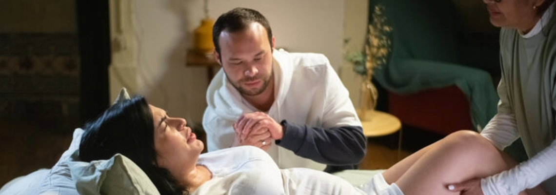 Wissenschaftler entdecken, wie die Gebärmutter weiß, wann sie während der Geburt pressen muss